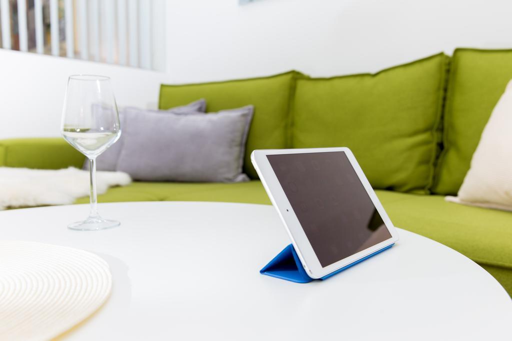 Rafael Kaiser - Aurea Apartment - Contactless 24h Check-In - Vienne Chambre photo